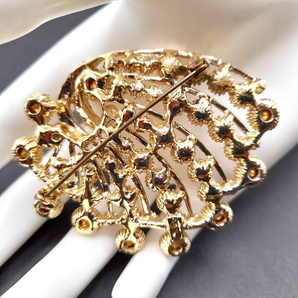 B. S. K. Mid-Century Modern Brooch, Jonquil Topaz Rhinestones, 1950s Vintage - Picture 3 of 10